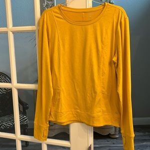 Ladies Size Large Layer8 NWOT